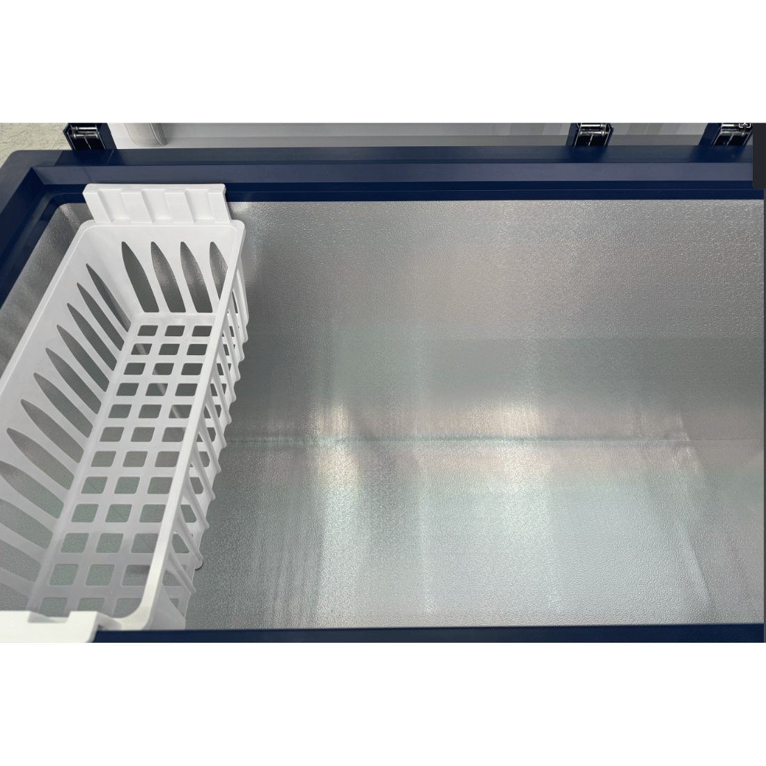 Image of Thermaster WD336G 336L Chest Freezer with Flat Glass Sliding Lids