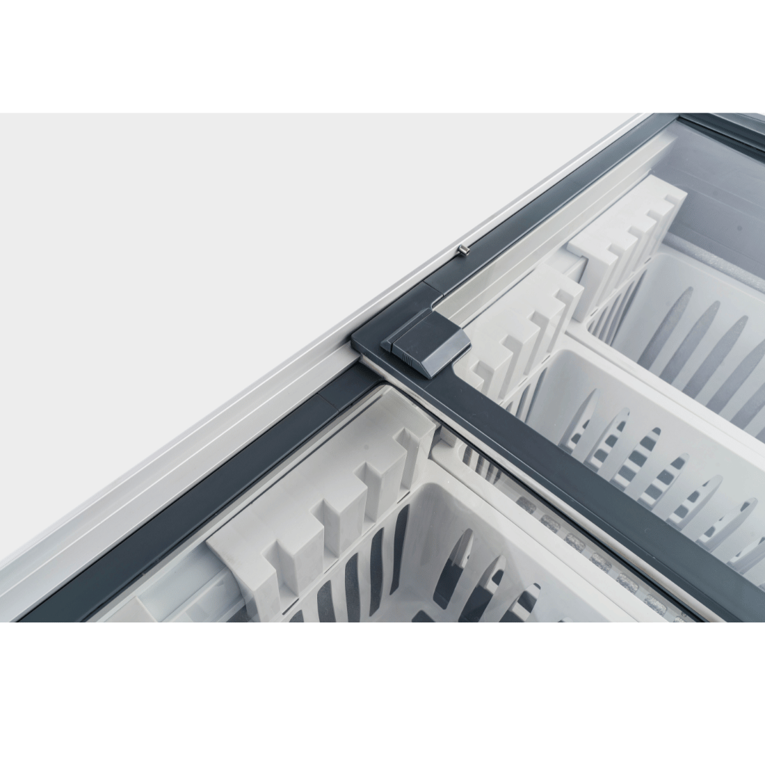 Image of Thermaster WD336G 336L Chest Freezer with Flat Glass Sliding Lids