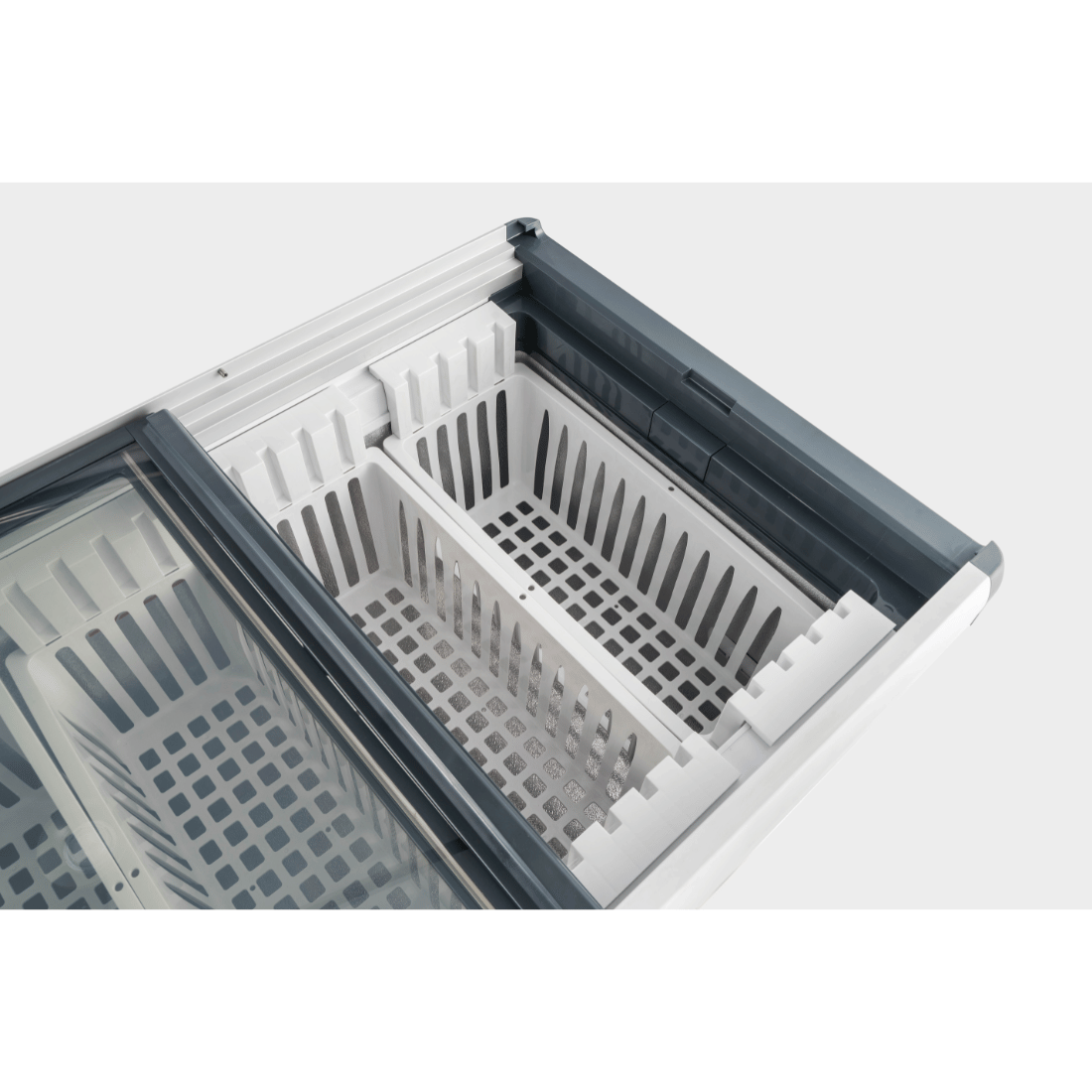 Image of Thermaster WD586G 586L Chest Freezer with Flat Glass Sliding Lids